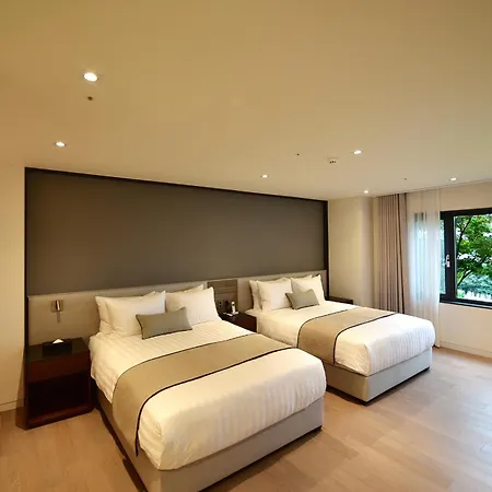 La Vie Dor Hotel And Resort, Trademark Collection By Wyndham Hwaseong Exterior photo
