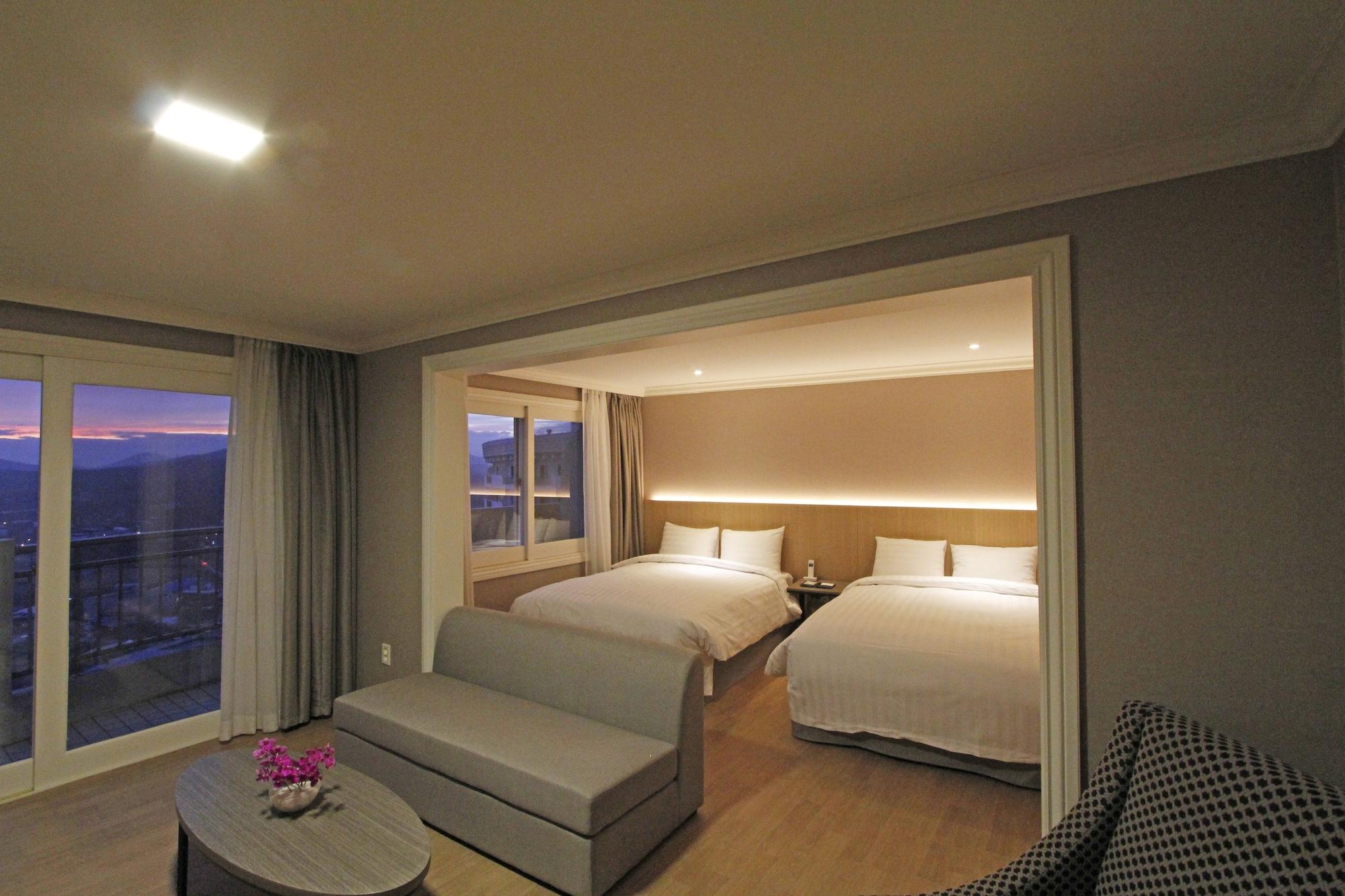 La Vie Dor And Resort, Trademark Collection By Wyndham Hwaseong